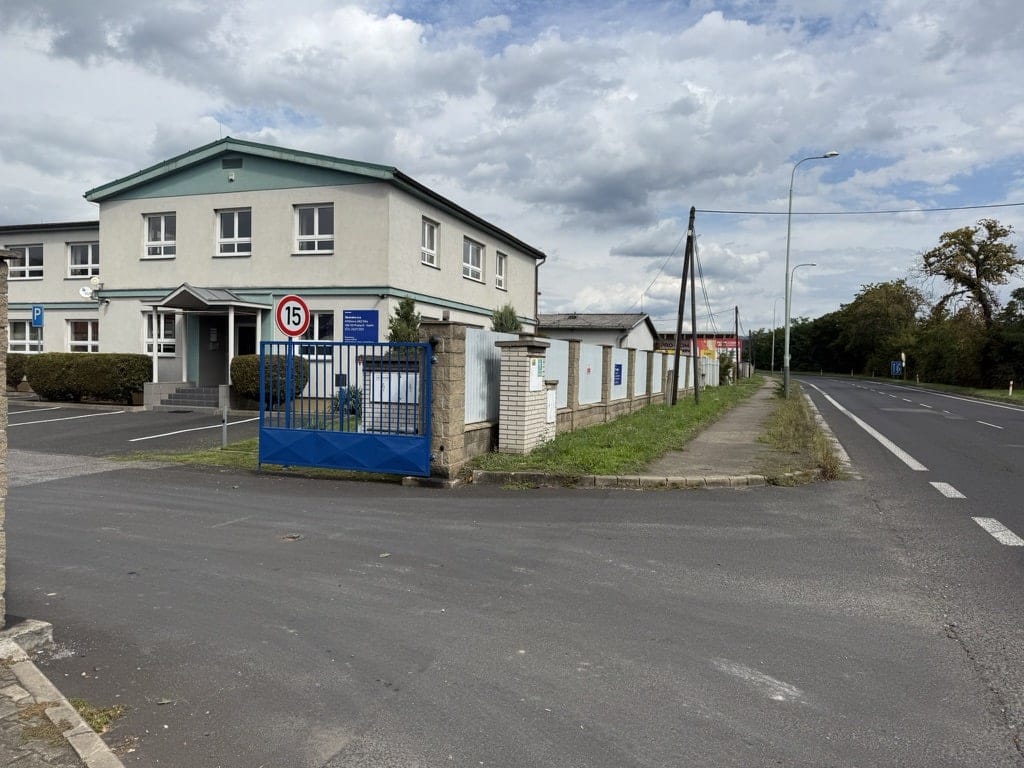 Usti_vjezd